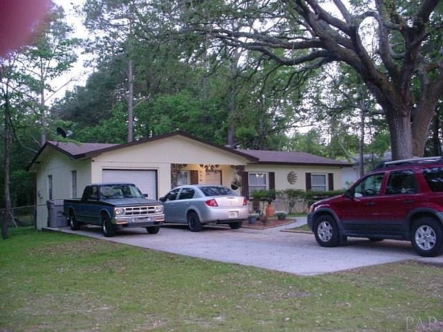 1st image of 303 N Madison Dr