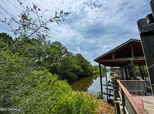 Hibiscus Dr, Bay Saint Louis, MS 39520