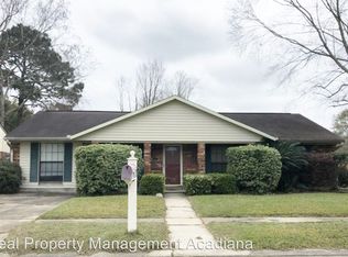 200 Village Ln, Lafayette, LA 70506