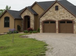 5310 NE Kincaid Rd, Topeka, KS 66617