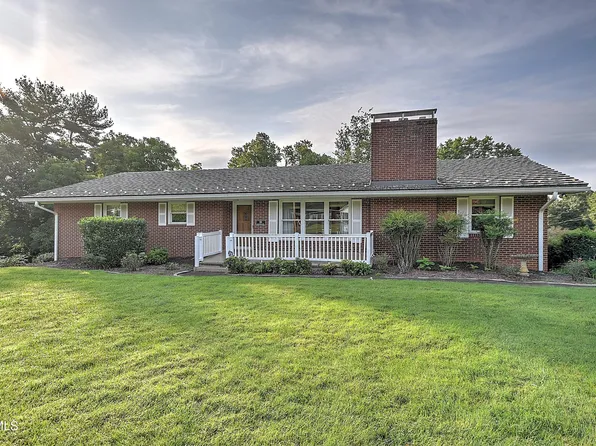 105 Meadow View Dr, Jonesborough, TN 37659