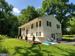 78 Mountz Rd, Morgantown, PA 19543