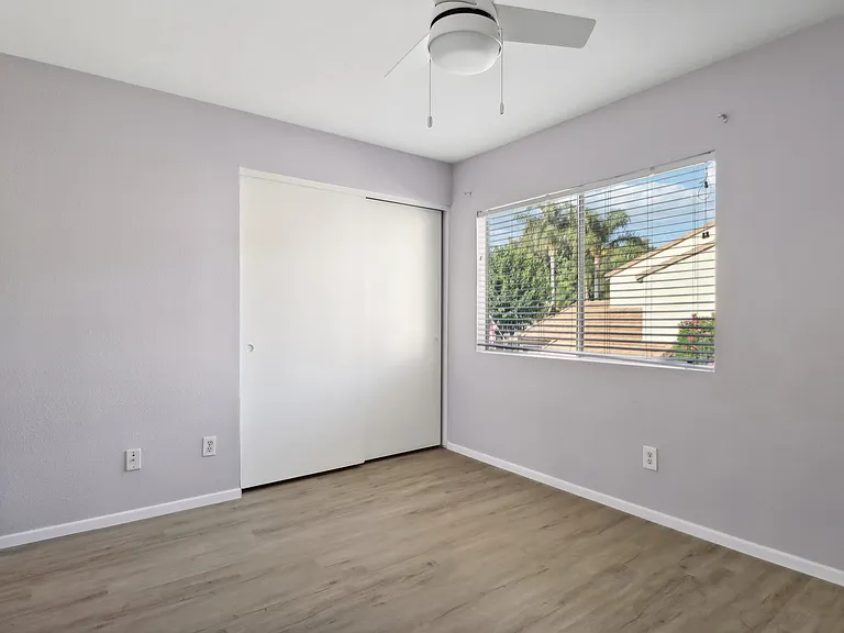 24686 Golfview Dr — Photo 17