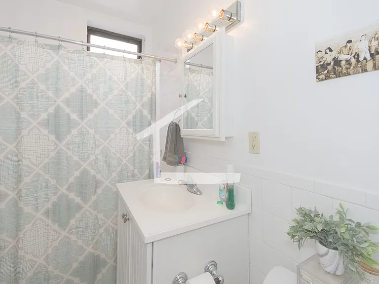 1334 Commonwealth Ave #15 — Photo 6