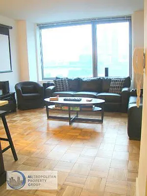 Rented by Metropolitan Property Group | media 1