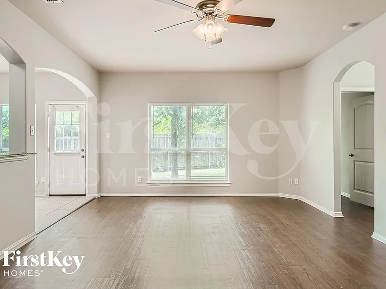 6743 Ohana Pl — Photo 9