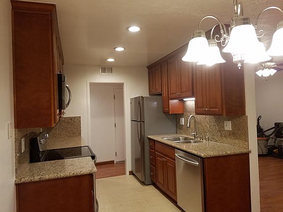 5th image of 181 Del Medio Ave APT 106