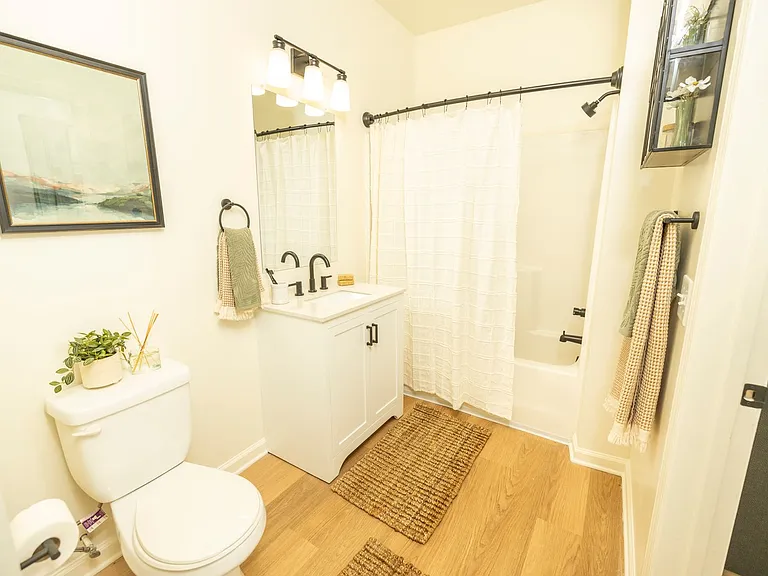 160 Graham Rd #204 — Photo 11