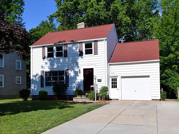 2nd image of 1768 Maywood Rd