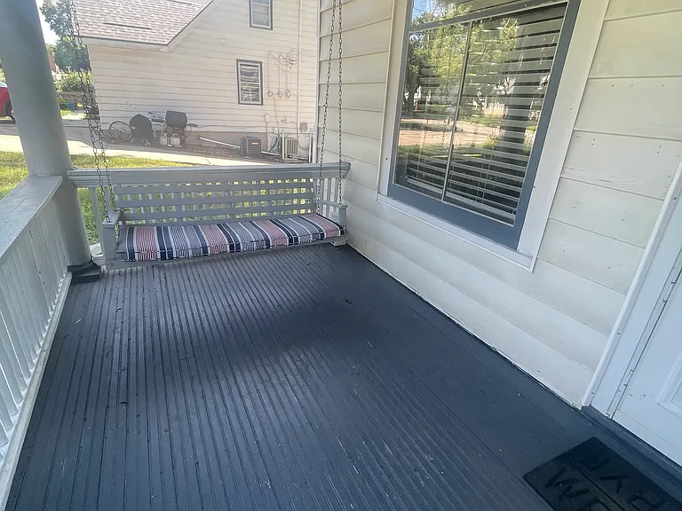 3351 S 48th St — Photo 3