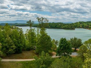 867 Pleasure Rd, Pigeon Forge, TN 37876