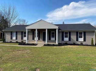 1422 Puckett Ave SW, Decatur, AL 35601