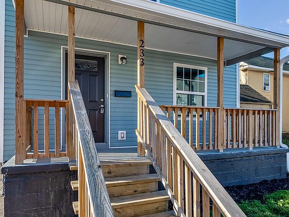 5th image of 233 Tully St