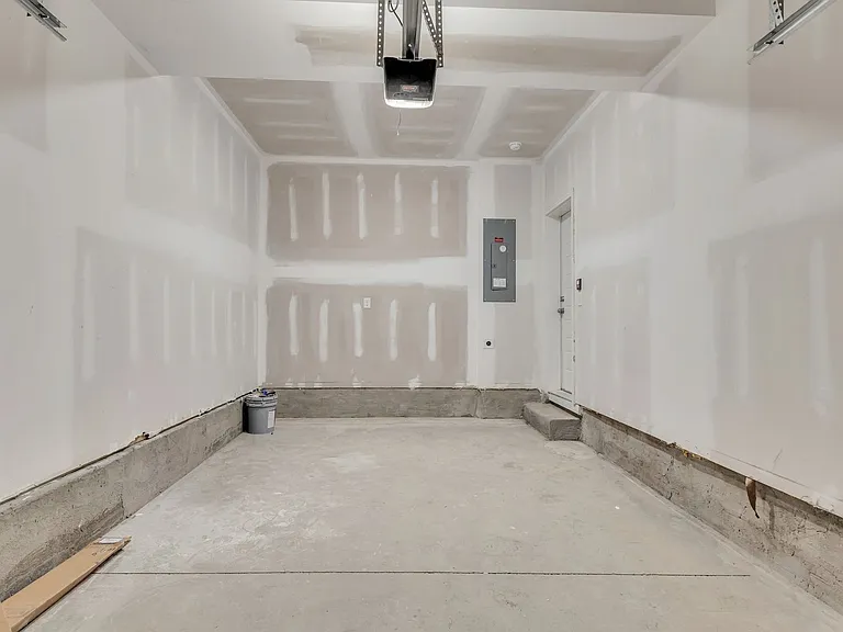 5006 Dayflower Dr — Photo 24