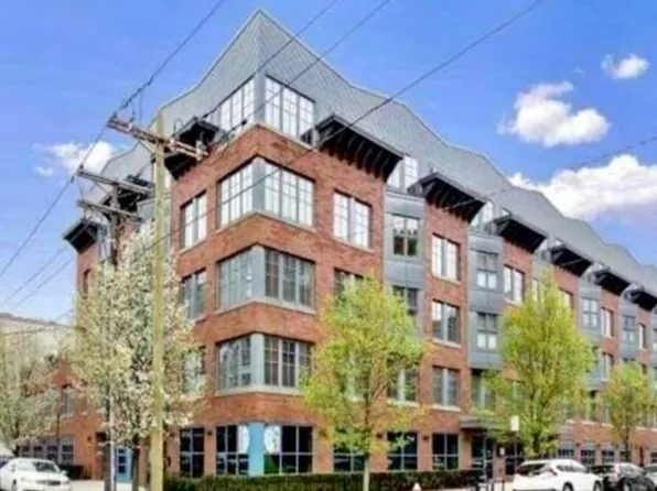 727 Monroe Street image 1 of 13