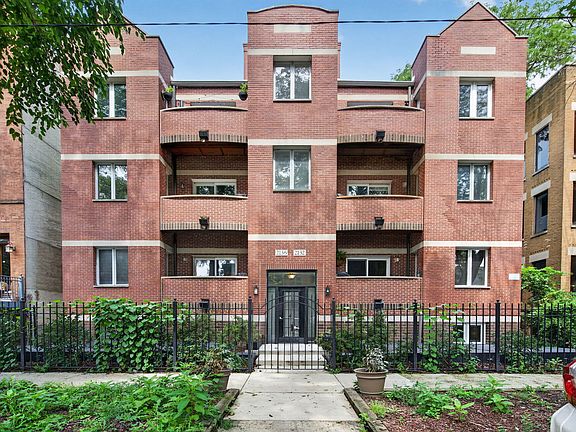 2nd image of 2136 W Evergreen Ave APT 1B