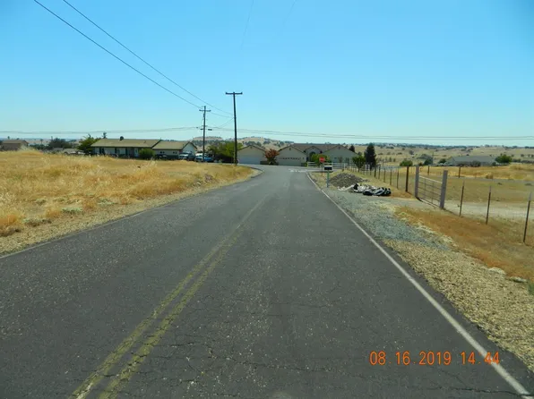3156 Yolo Ct, Ione, CA 95640