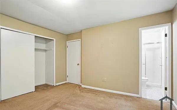 9230 Woodcreek Ct — Photo 13