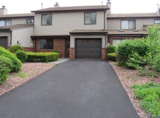 524 Barberry Ln UNIT 26, New Windsor, NY 12553