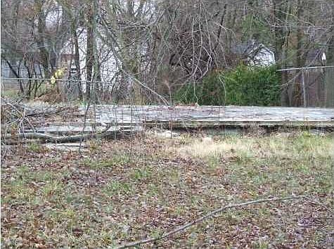 1st image of 504 Fergusson Fife Ave