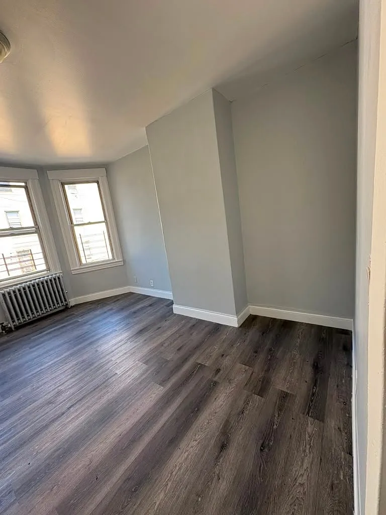 2 bed, 1.0 bath, $2,600 — Photo 1