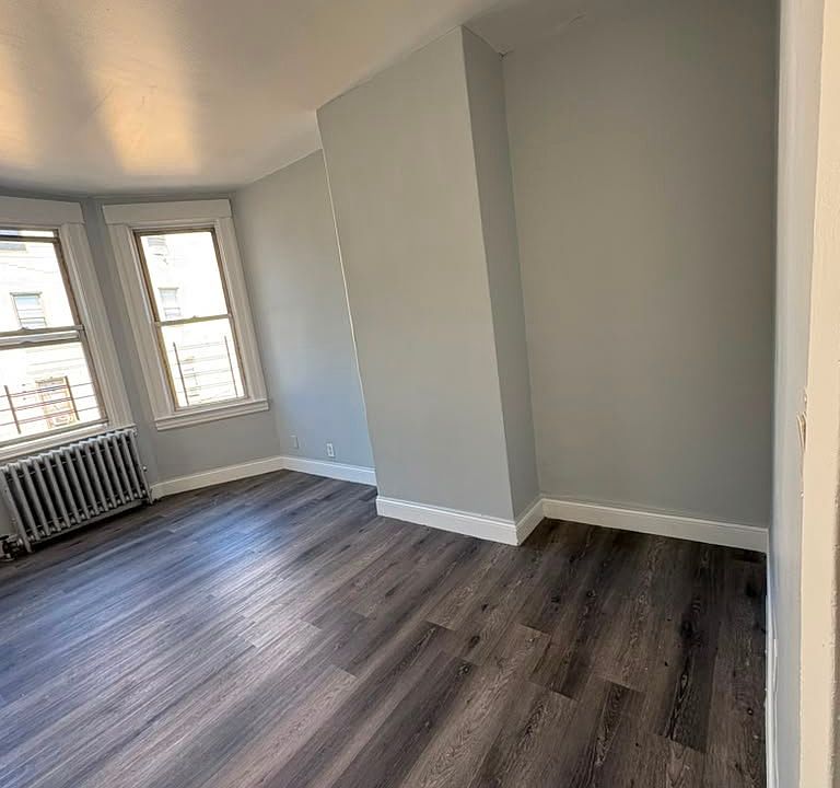 1st image of 4 Convent Ave APT 3L