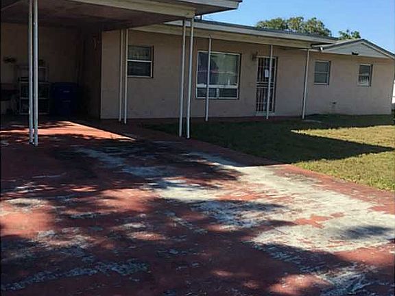 4th image of 4371 NW 174th Dr
