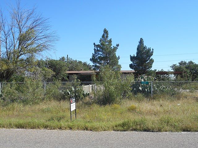 2nd image of 2064 N Flamingo Ave