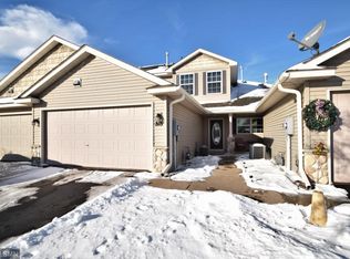 818 Golden Way NW, Isanti, MN 55040
