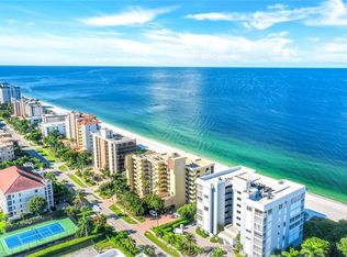 9811 Gulf Shore Dr APT 203, Naples, FL 34108