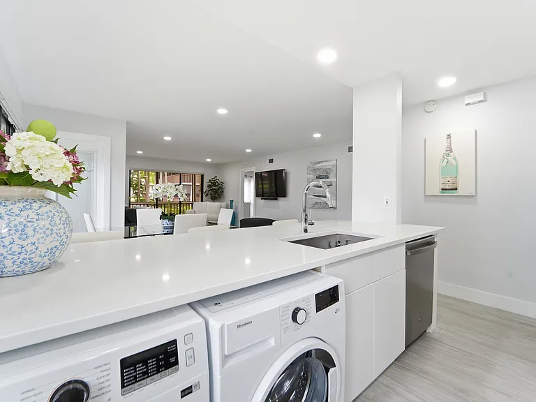 505 Brackenwood Pl — Photo 49