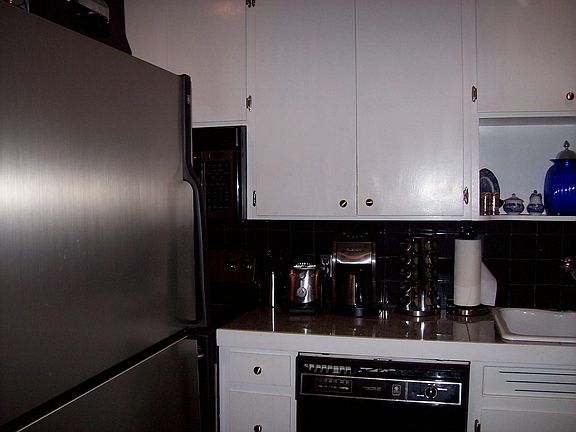 5th image of 600 University Rdg APT 25