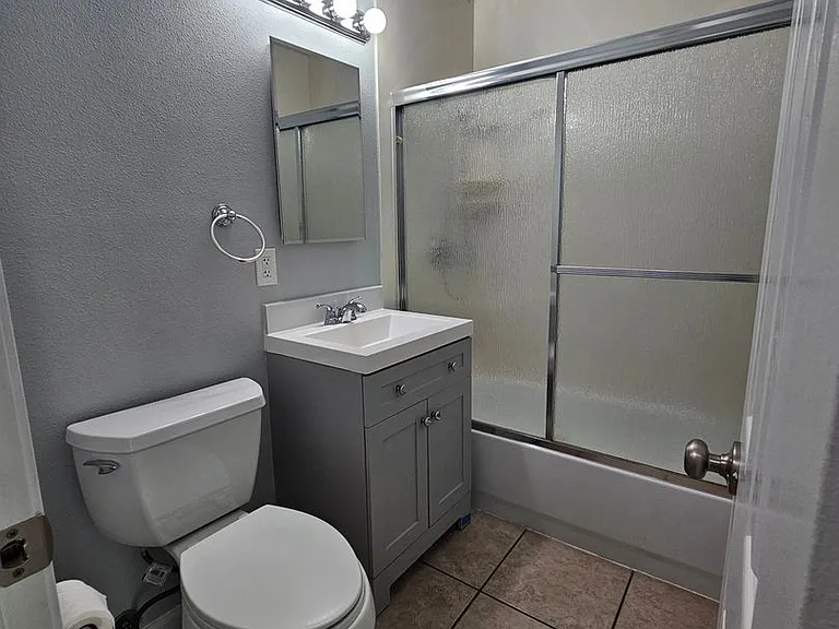 4819 Clayton Rd #20 — Photo 8