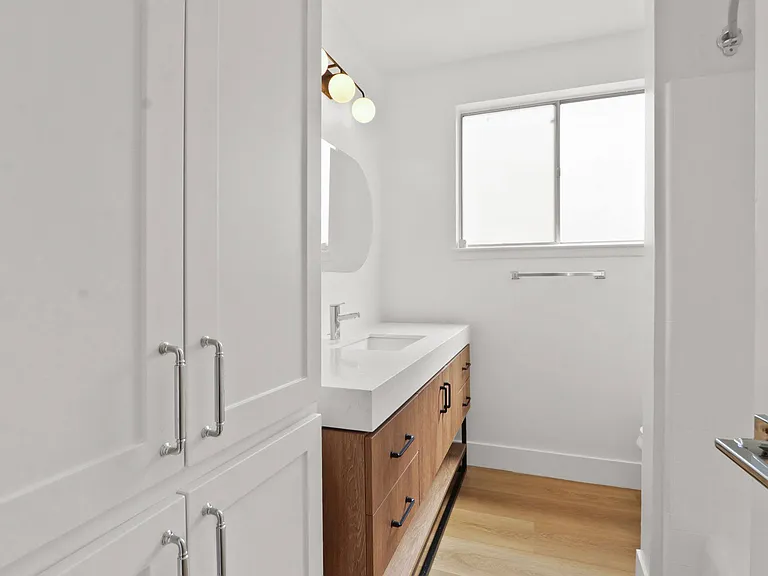 343 Palos Verdes — Photo 38