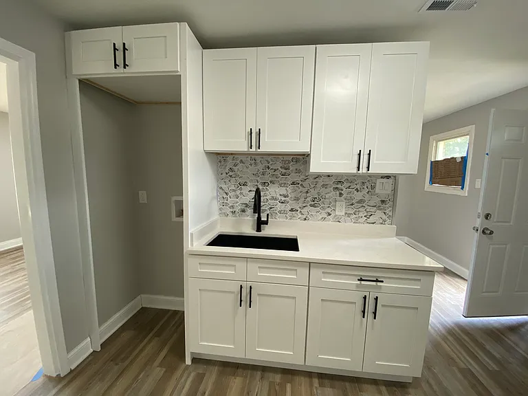 17241 Lorenz Ave — Photo 9