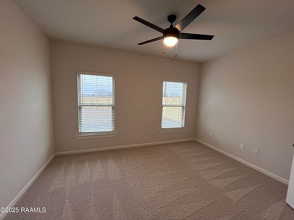 4th image of 105 Hardwicke Ct