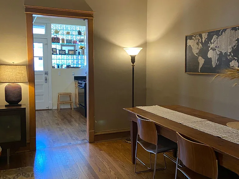 1431 W Rascher Ave #1E — Photo 7