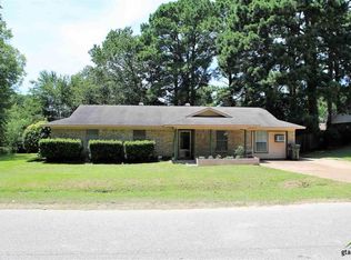 16520 Red Fern Rd, Tyler, TX 75703