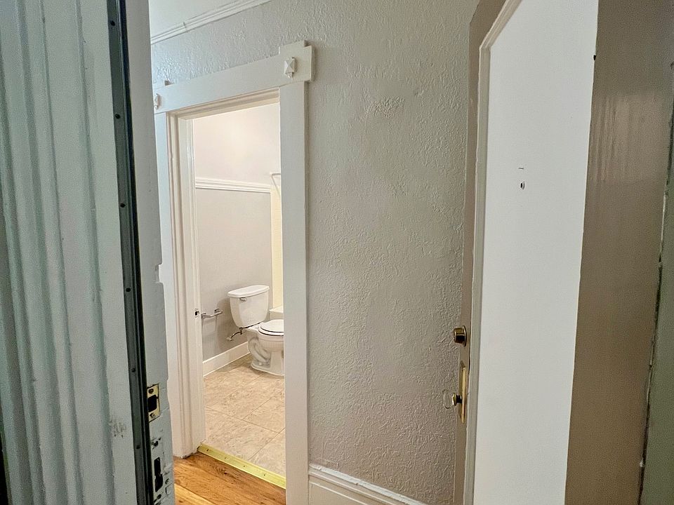 1st image of 955 Sansome St #24