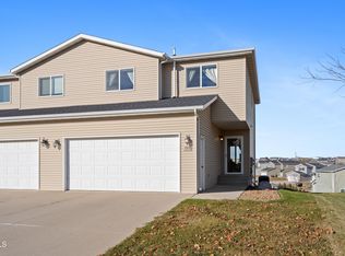 1008 E Lasalle Dr, Bismarck, ND 58503
