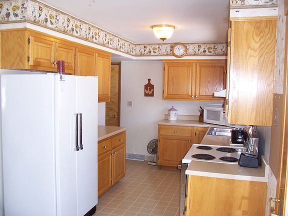 Bright Kitchen