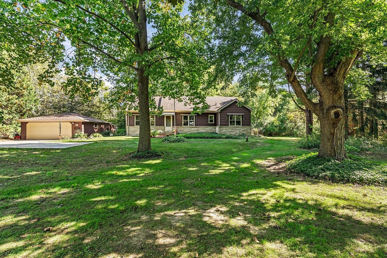 W301S1418 Brandybrook ROAD, Waukesha, WI 53188 Zillow