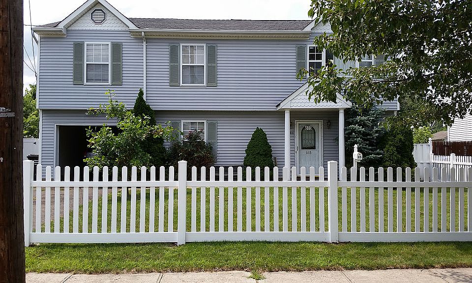 1st image of 615 Bamford Ave