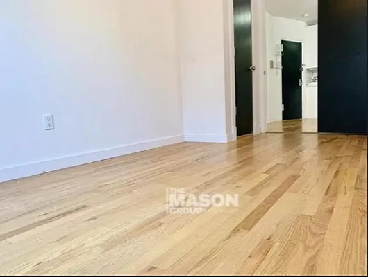 Rented by Mason Group LLC | media 10