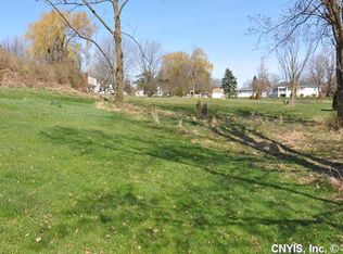 1200 Lachenauer Dr, Watertown, NY 13601