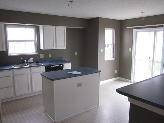 3rd image of 6420 Oyster Key Ln