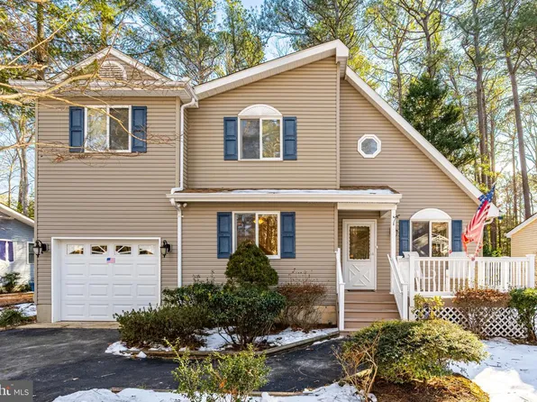 29 Pinehurst Rd, Ocean Pines, MD 21811