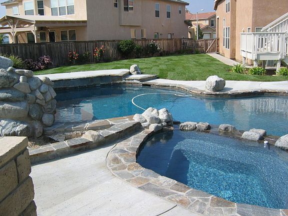 over pool side yard