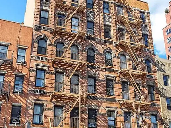 577 2nd Avenue image 10 of 10