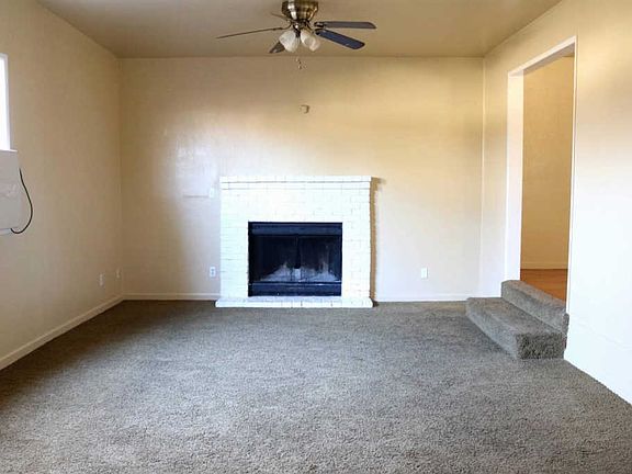 3rd image of 1508 W Modoc Dr